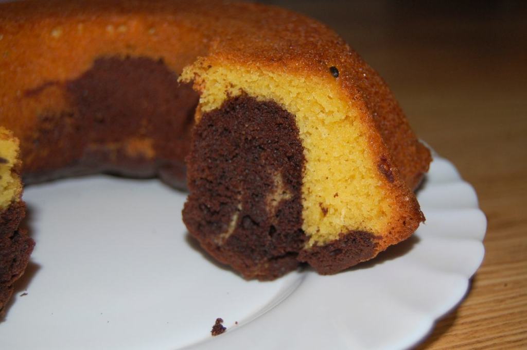 Babka marmurkowa z cynamonem